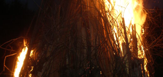 Sonnwendfeuer